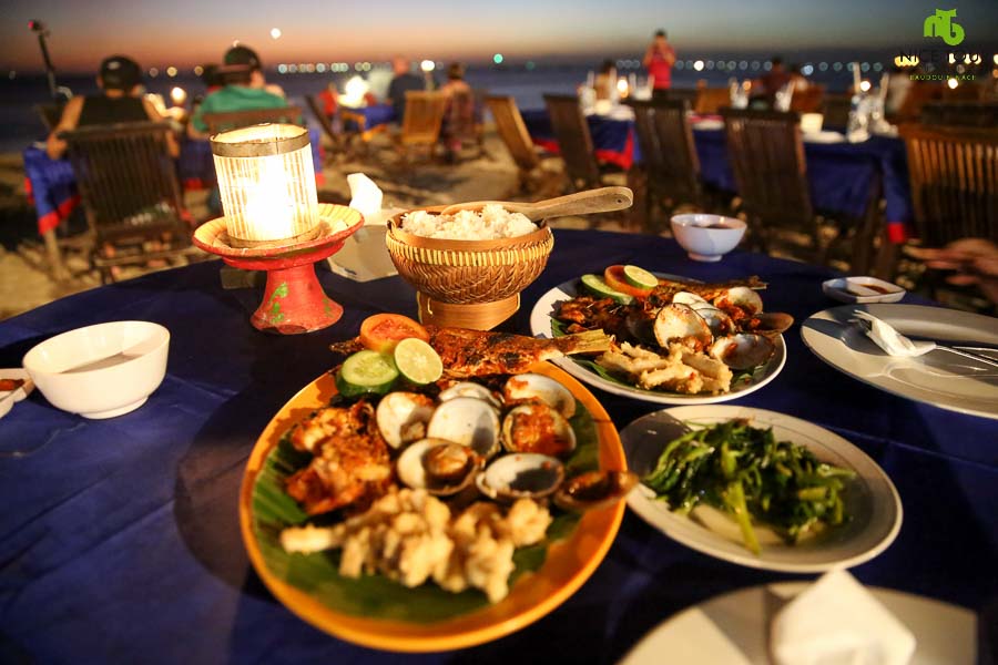 Dinner at Jimbaran Beach