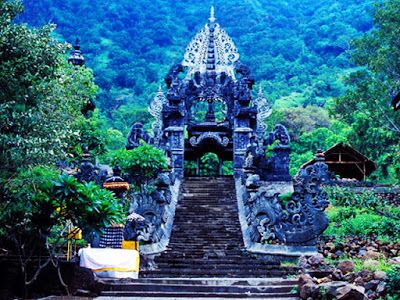 Pulaki, Pabean and Melanting Temple